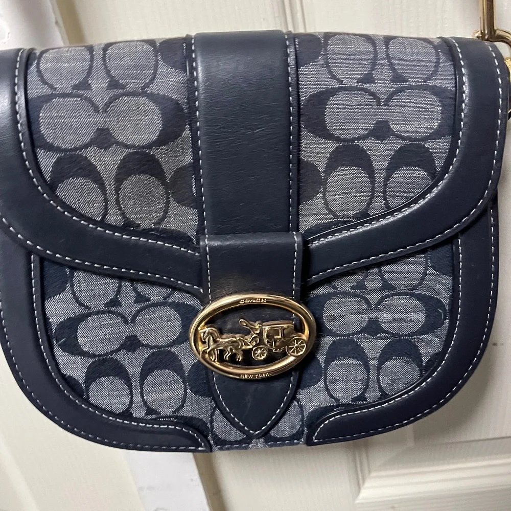 Coach Georgie Saddle Bag - Picture 4 of 8